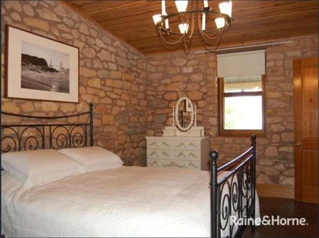 Character Stone cottage on the outskirts of Hahndorf