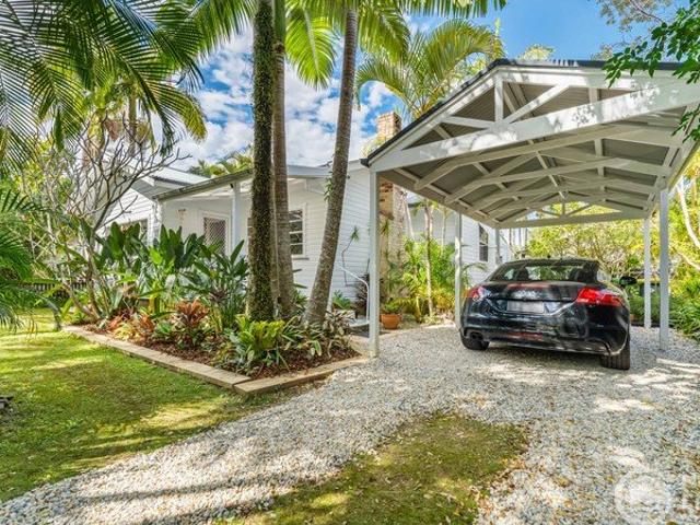 Character, Privacy & a Touch of Mullum Magic