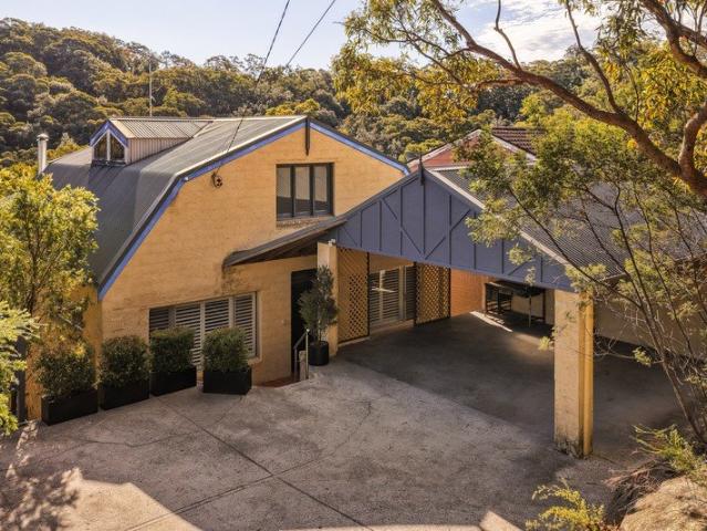 Character, Views & Blue Mountains Charm