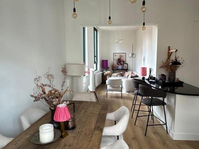 Characterful 120 m² triplex in the heart of Brussels, Sablon