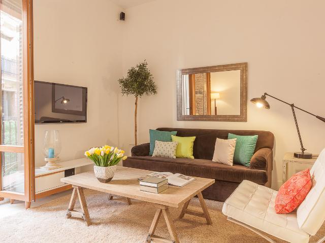 Characterful and Stylish Apartment in Justicia