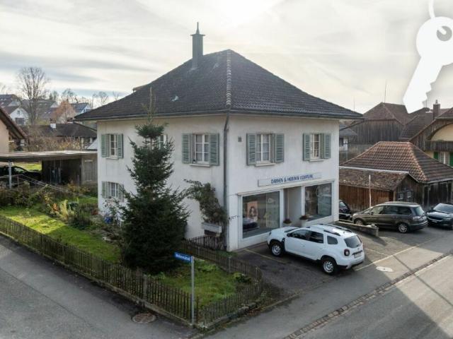 Charaktervolles Wohn und Geschäftshaus mit Tradition in Schnottwil
