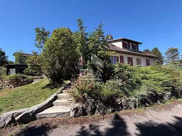 Charavines 38850 Achat / Vente maison 7 pièces t7 piscine