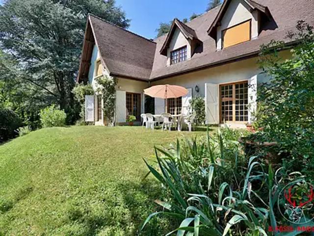 Charbonnières les Bains 69260 Achat / Vente maison 8 pièces t8