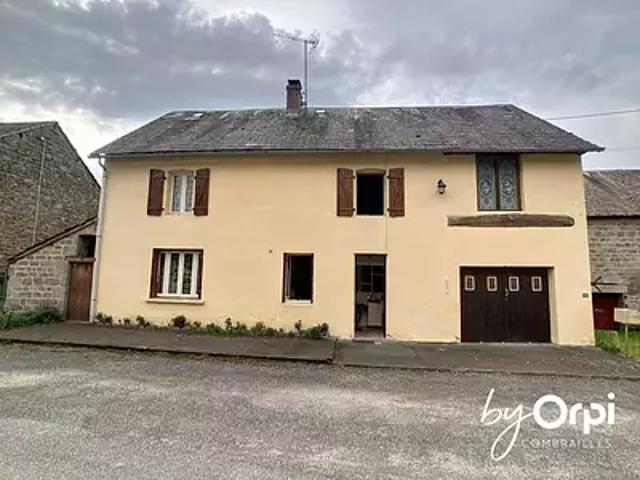 Charensat 63640 Achat / Vente maison 5 pièces t5 jardin cave