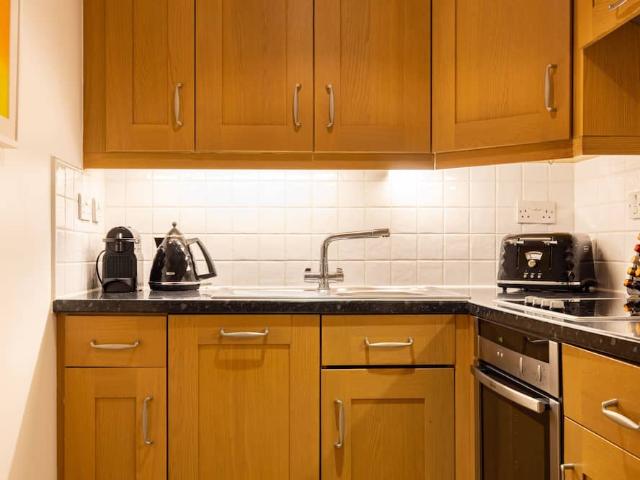 Charing Cross, Strand, London, WC2N 5HS, United Kingdom | 1 bed apartment for rent #100272259 | Rentberry