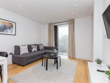 Charismatic 1 bedroom apartment in Notting Hill Has an Apartment