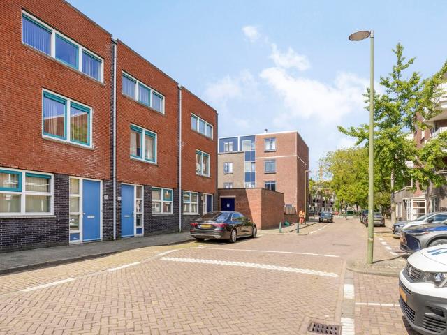 Charlotte de Bourbonstraat 147