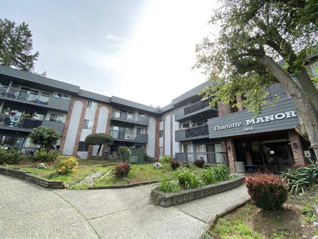 Charlotte Manor — 2 bedroom