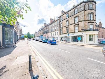 Charlotte Street, Perth PH1, 3 bed flat to rent, £1,050 pcm | PrimeLocation