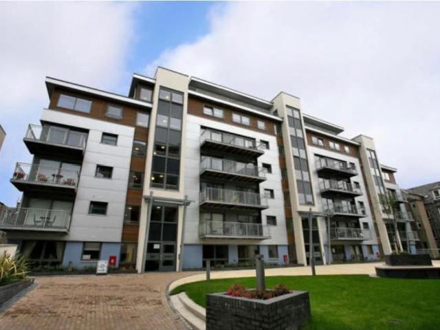 Charlotte Street, Second floor, AB25 2 bed flat to rent £1,200 pcm £277 pw