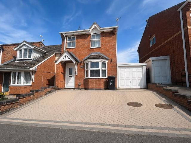 Charlock Road, Hamilton LE5, 3 bed detached house to rent, £1,500 pcm | PrimeLocation