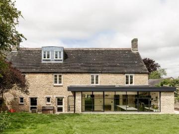 Charlbury, Oxfordshire OX7, 5 bed cottage to rent, £6,500 pcm | PrimeLocation