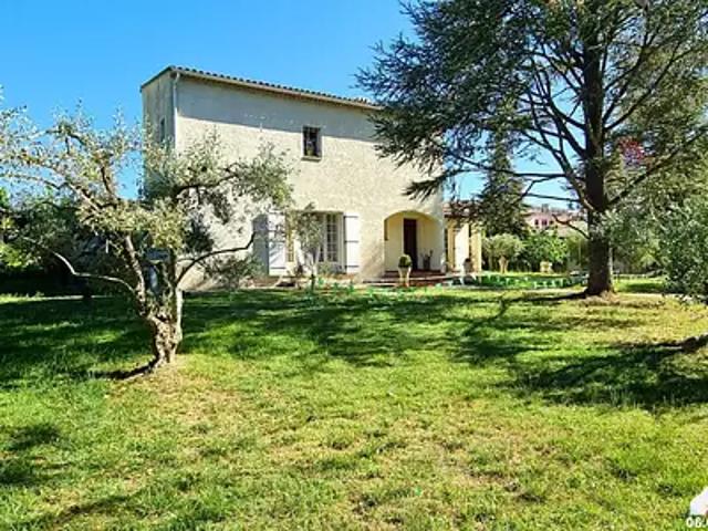 Charleval 13350 Achat / Vente maison 7 pièces t7 piscine jardin