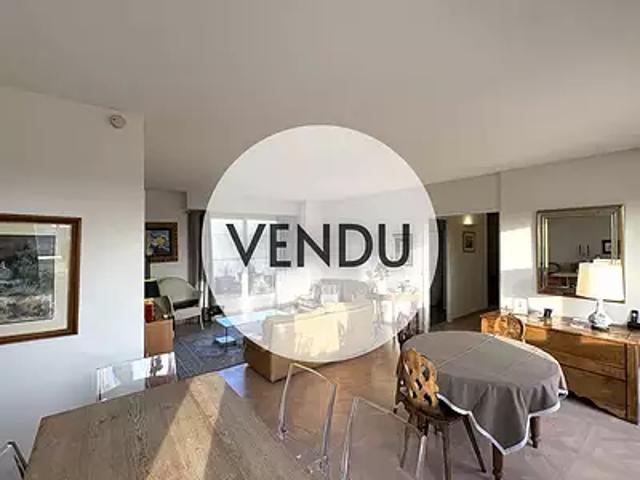 Charleville Mézières 08000 Achat / Vente appartement 4 pièces t4 au dernier étage terrasse