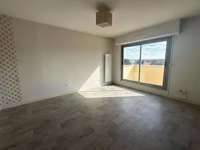 Charleville Mézières 08000 Achat / Vente appartement 2 pièces t2 garage