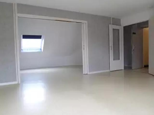 Charleville Mézières 08000 Achat / Vente appartement 2 pièces t2 au dernier étage