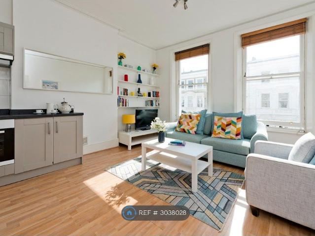 Charleville Road, London W14, 2 bed flat to rent, £2,750 pcm | PrimeLocation