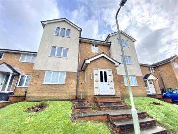 Charlecote Park, Telford TF3, 2 bed flat to rent, £675 pcm | PrimeLocation