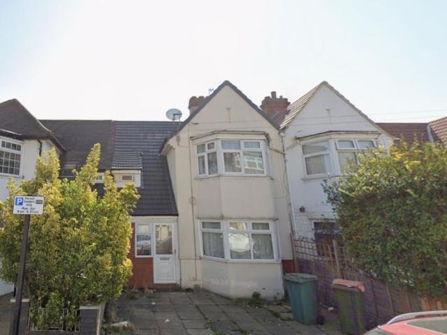 Charlemont Road, London E6, 4 bed terraced house to rent, £2,500 pcm | PrimeLocation