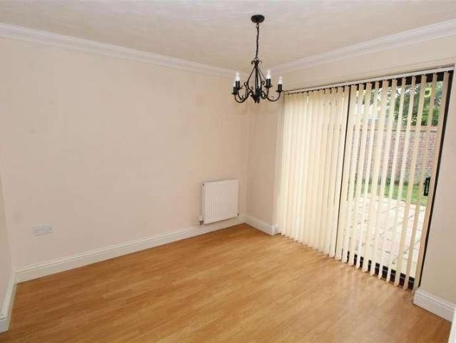 Charles Melrose Close, Mildenhall, Bury St. Edmunds, IP28