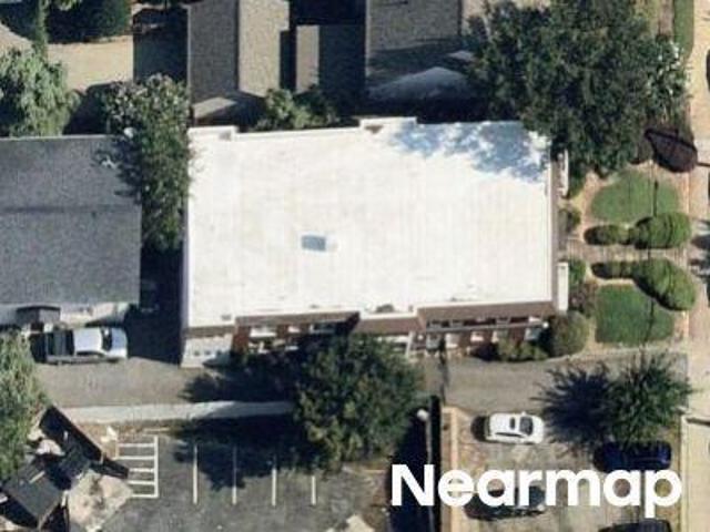 Charles Allen Dr NE