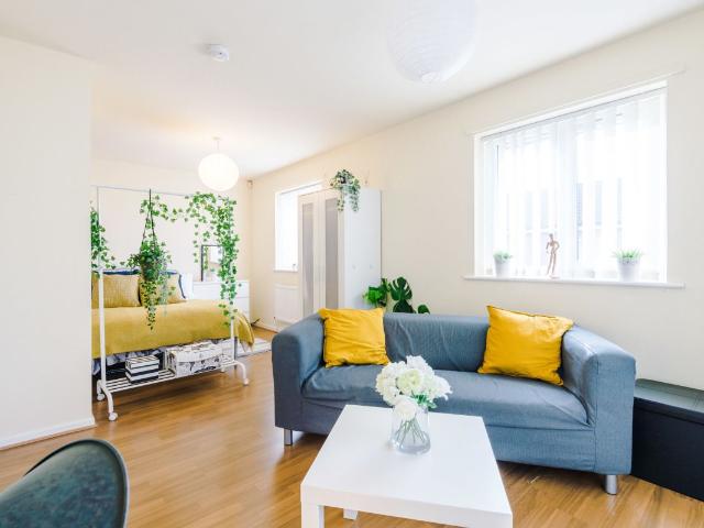 Charles House, Salford M6, 2 bed terraced house to rent, £728 pppm | PrimeLocation