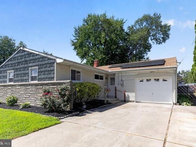 Charles Pl, Pennsville, Home For Sale