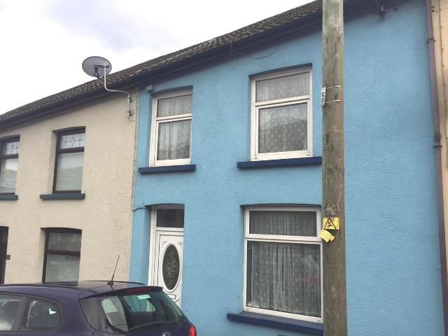 Charles Street, Tonypandy CF40, 3 bed terraced house to rent, £850 pcm | PrimeLocation