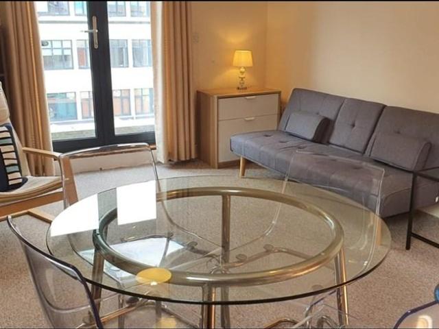 Charles Street, Bristol, BS1 2 bed flat to rent £1,600 pcm £369 pw
