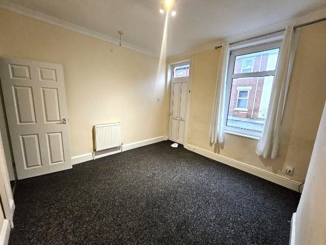 Charles Street, Doncaster DN1, 2 bed terraced house to rent, £650 pcm | PrimeLocation