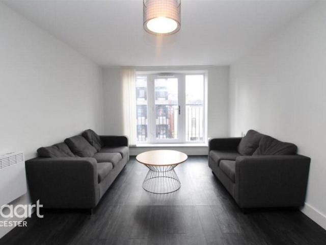 Charles Street, Leicester 2 bed apartment to rent £1,150 pcm £265 pw