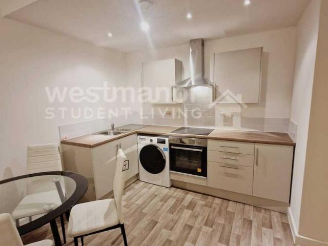Charles Street, Leicester LE1 3 bed apartment to rent £1,521 pcm £351 pw