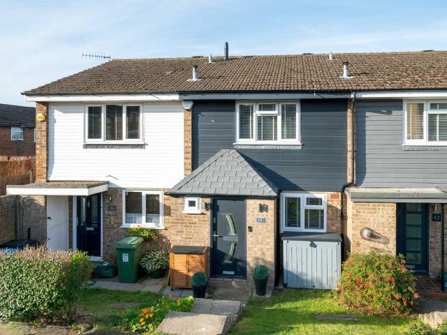 Charlesworth Close, Hemel Hempstead, Hertfordshire HP3, 3 bed terraced house to rent, £1,900 pcm | PrimeLocation