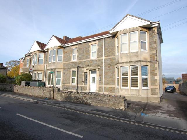 Charlton Road, Bristol BS31 1 bed flat to rent £900 pcm £208 pw