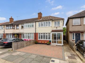 Charlton Road, London N9, 3 bed end terrace house to rent, £2,500 pcm | PrimeLocation