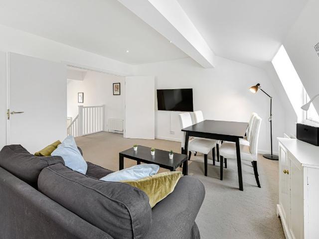 Charlwood Street, Pimlico SW1V, 1 bed terraced house to rent, £2,800 pcm | PrimeLocation