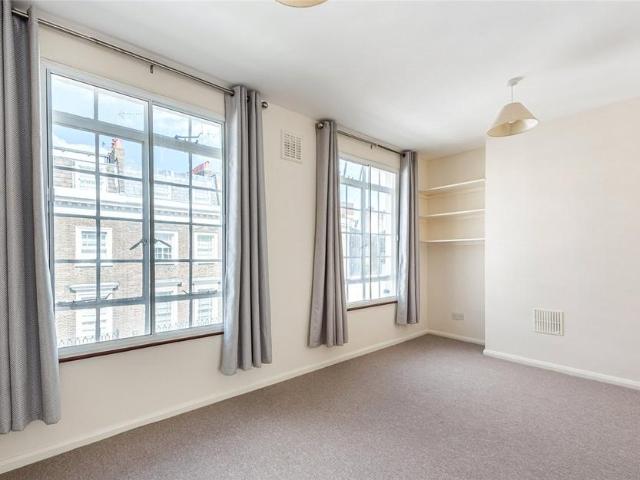 Charlwood Place, London, SW1V 2 bed apartment to rent £2,800 pcm £646 pw
