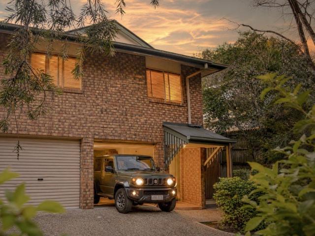Charm, Comfort, and Convenience in the Heart of Red Hill