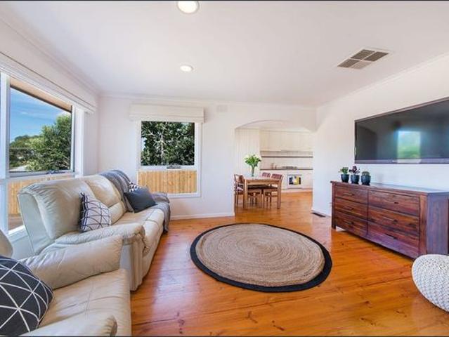 Charm, Space, and Convenience in the Heart of Ferntree Gully!