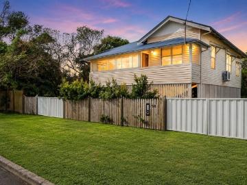 Charm, Space & Convenience in the Heart of Lismore