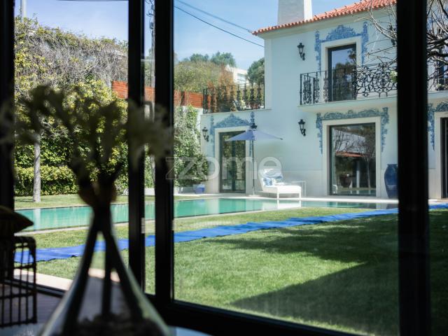 Charmosa Vila Clássica Luxo e Exclusividade