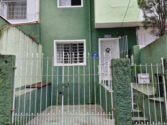 Charmosa Casa na Vila Dom Pedro II com 3 Quartos