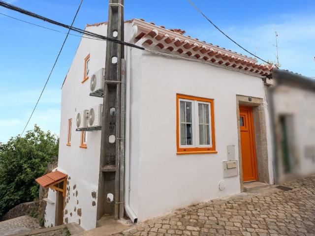 Charmosa Casa no Castelo