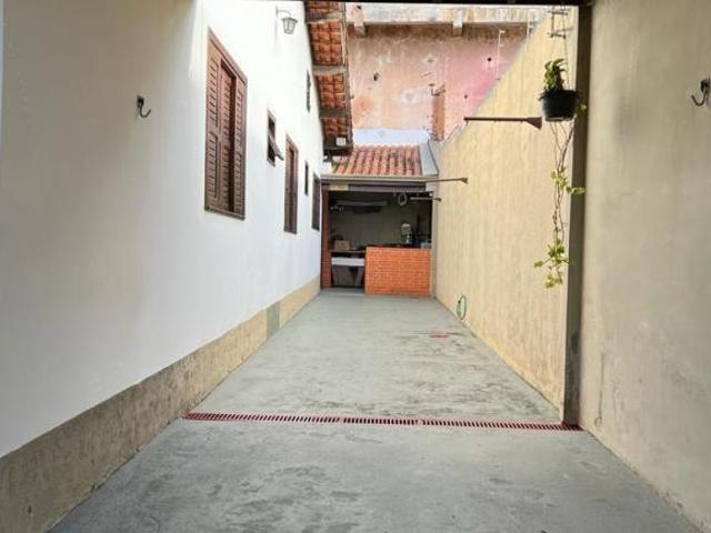 Charmosa Casa no Coração de Piedade Conforto e Elegância em Cada Detalhe