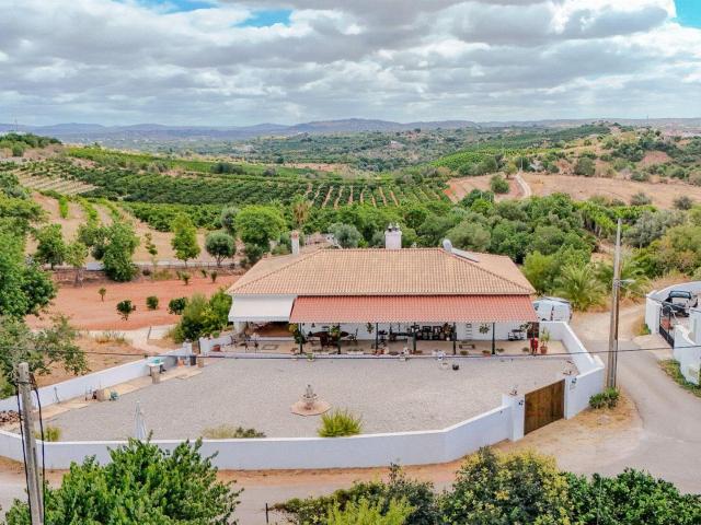 Moradia de Campo com Vista Deslumbrante – Alcantarilha 201m² Alcantarilha e pêra