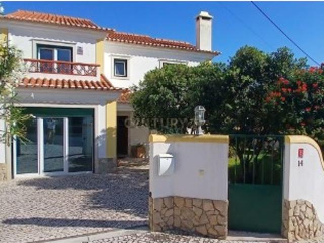 Charmosa Moradia isolada T3+1 Duplex