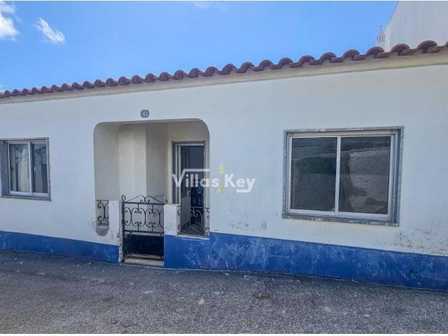 Charmosa Moradia T2 numa zona tranquila Barão de São João/La. 50m² Barão de são miguel