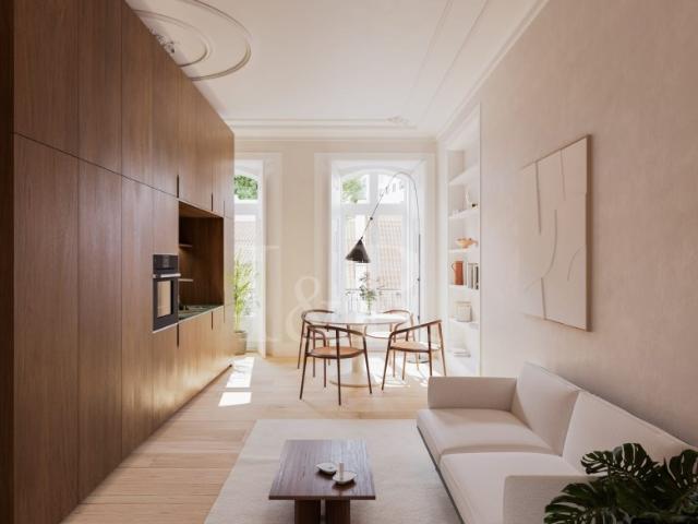 Apartamento T1 com varandins junto à Av. Liberdade, Lisboa