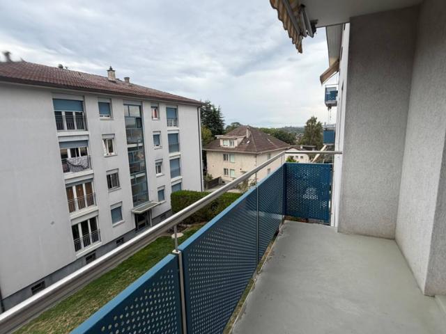Charmant 2 pièces avec balcon à Renens